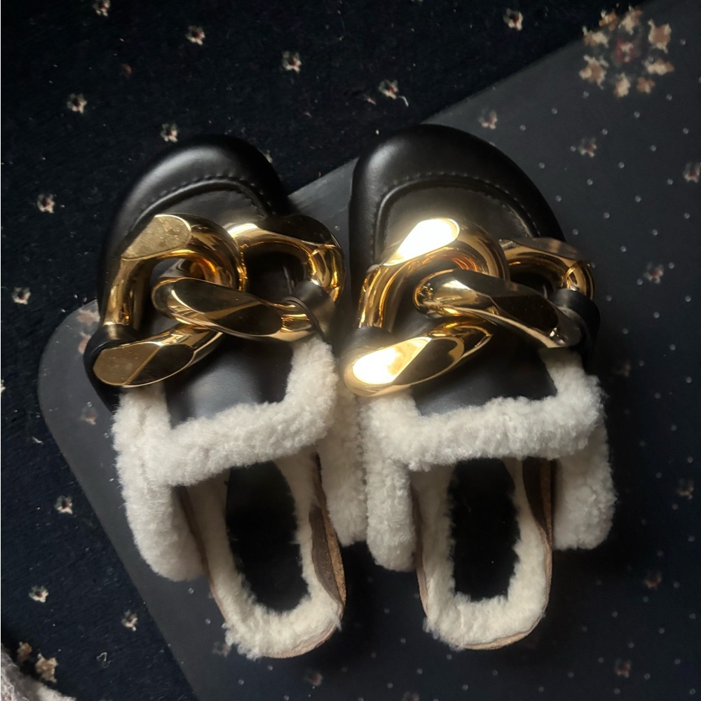 Elegant Black and Gold Women's Loafers